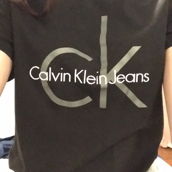 Black CK t-shirt (calvin klein) - Picture 3 of 5